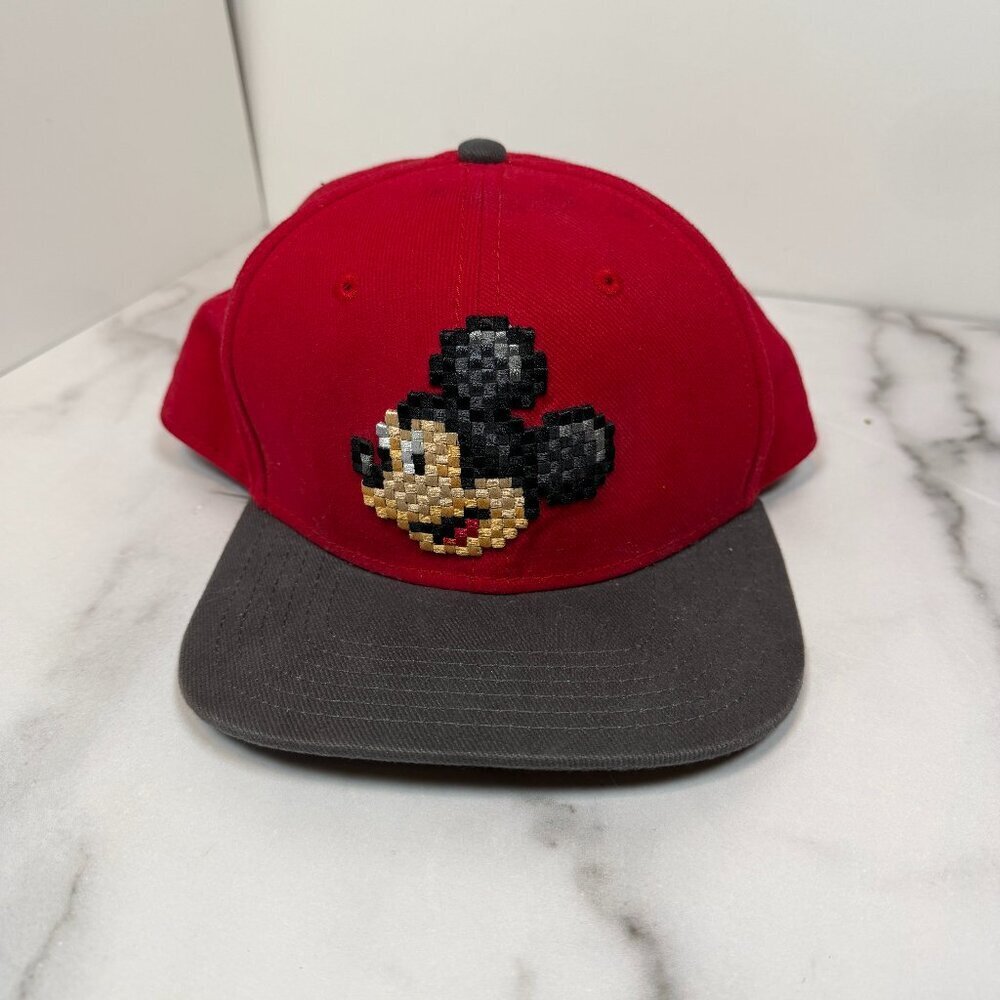 Disney Parks Mickey Mouse Pixel Snapback Hat Kids Youth 55cm Red Black